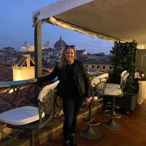 Meet your Posher, Brooke